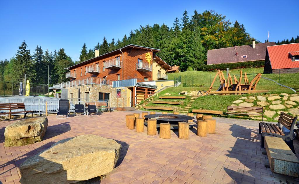 Hotel Jirinka Dolní Morava Екстериор снимка