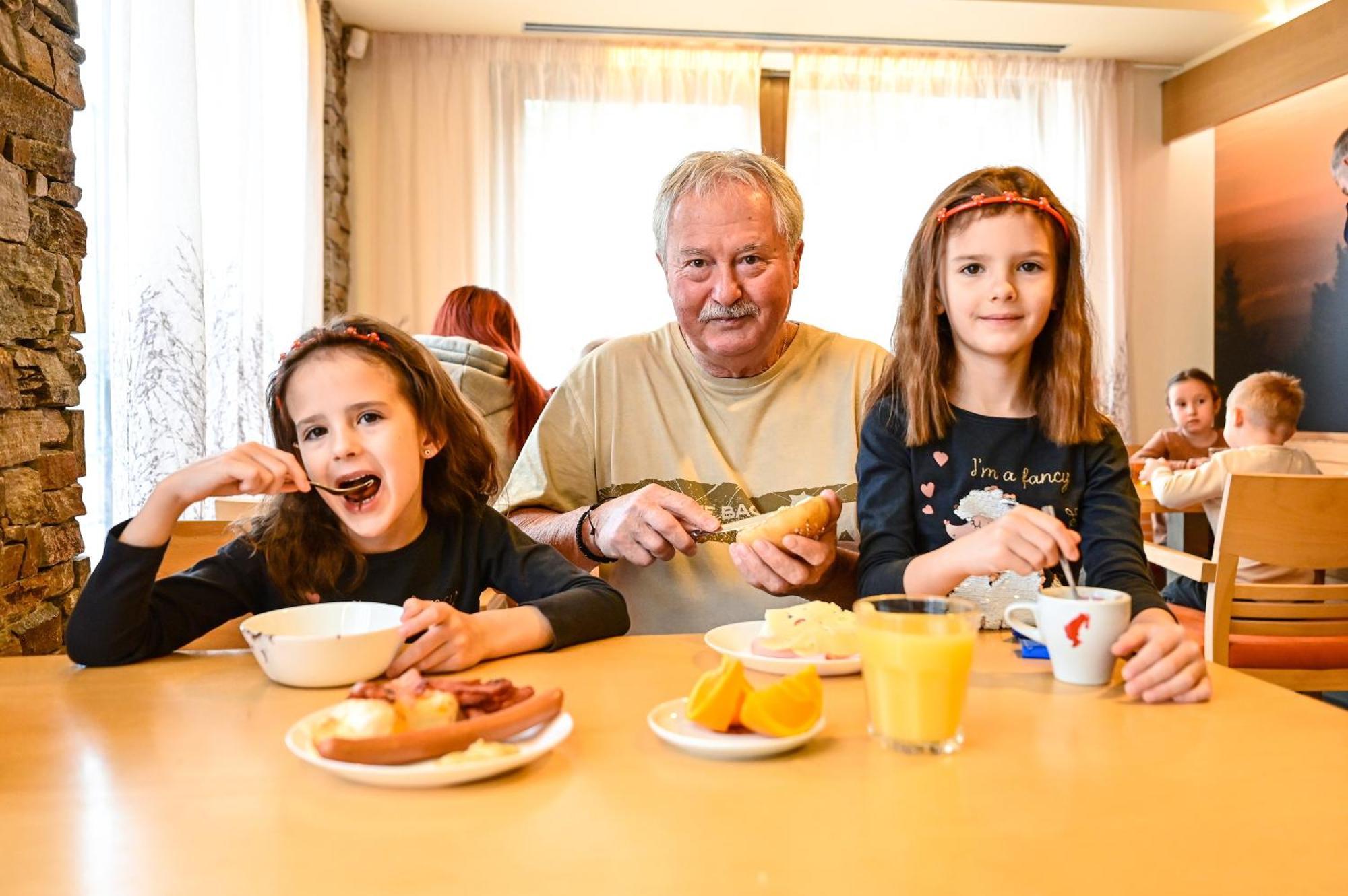 Hotel Jirinka Dolní Morava Екстериор снимка
